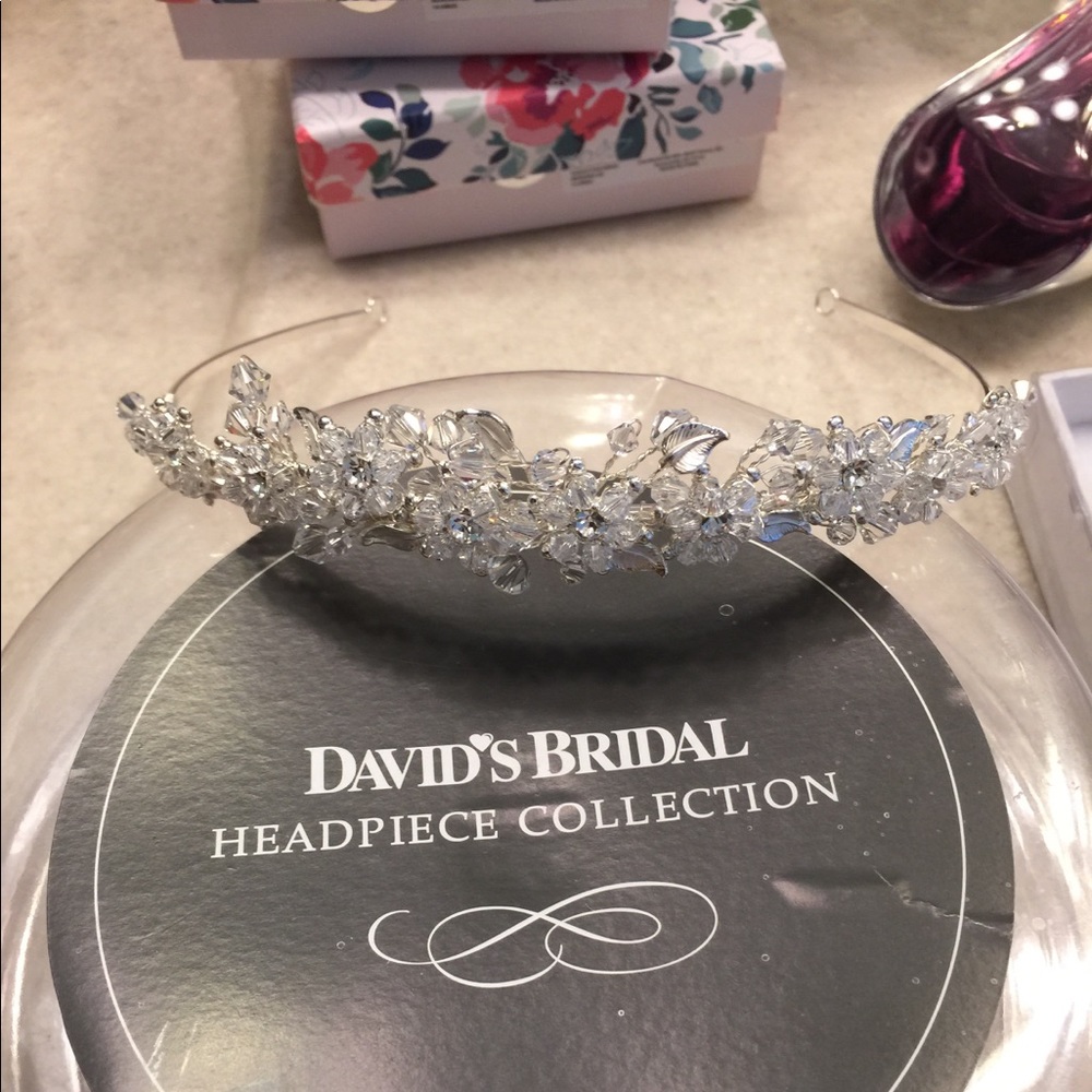 David’s Bridal Rhinestone headband